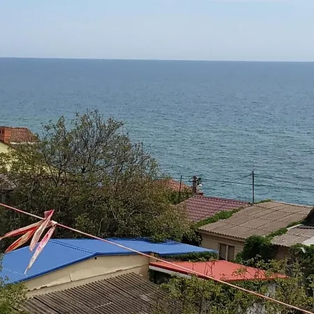 Дача 122 Причал Отрада Совиньон-3 * Odesa